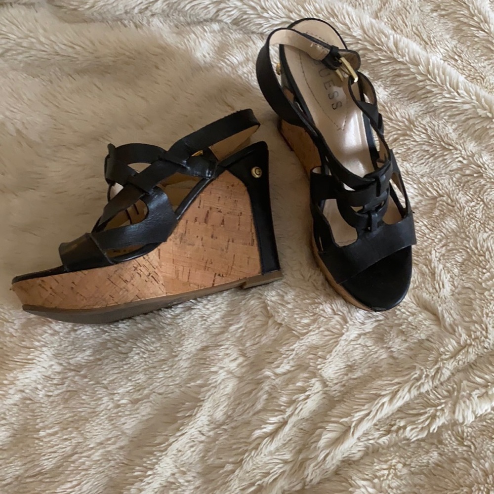 Practically New Guess Sandals